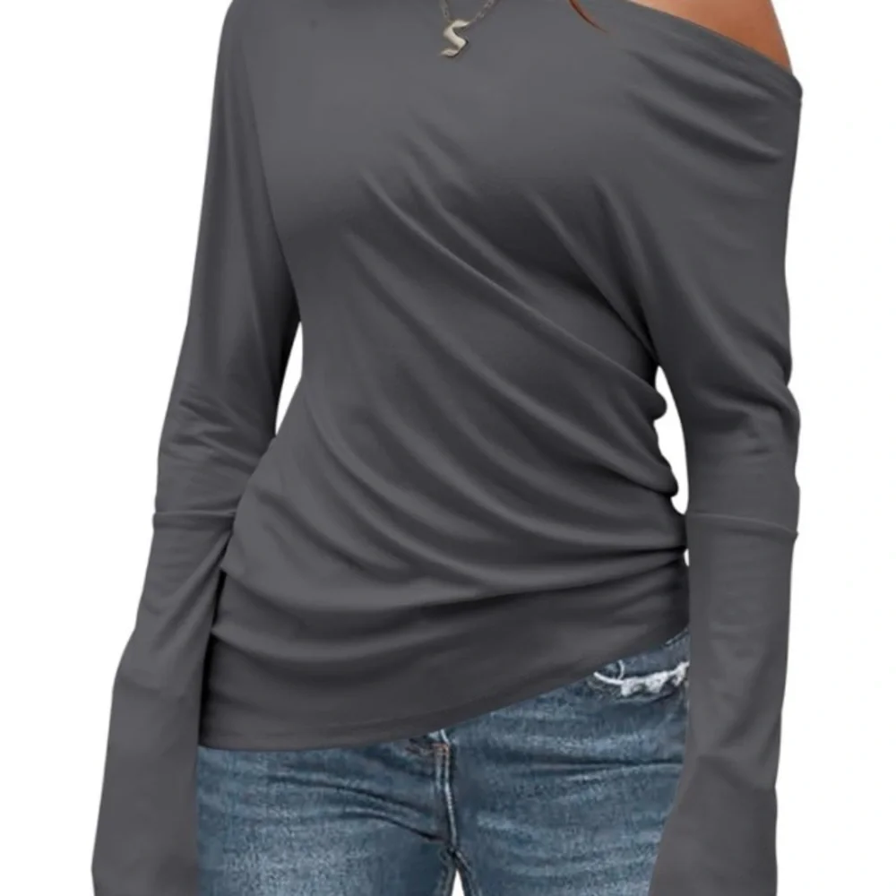 Off the shoulder top - Picture 3 of 3